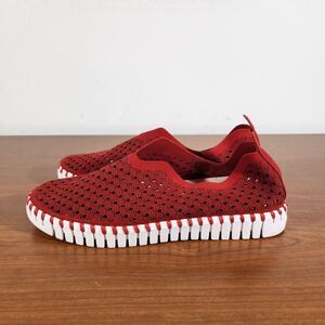 Ilse Jacobsen Tulip Women US 6.5-7 EU 37 Perforated Red Slip On Comfort Sneaker
